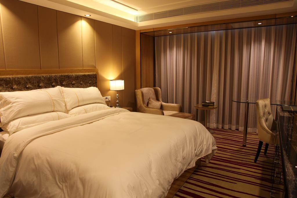 Guangzhou Guo Mao Hotel Habitación foto